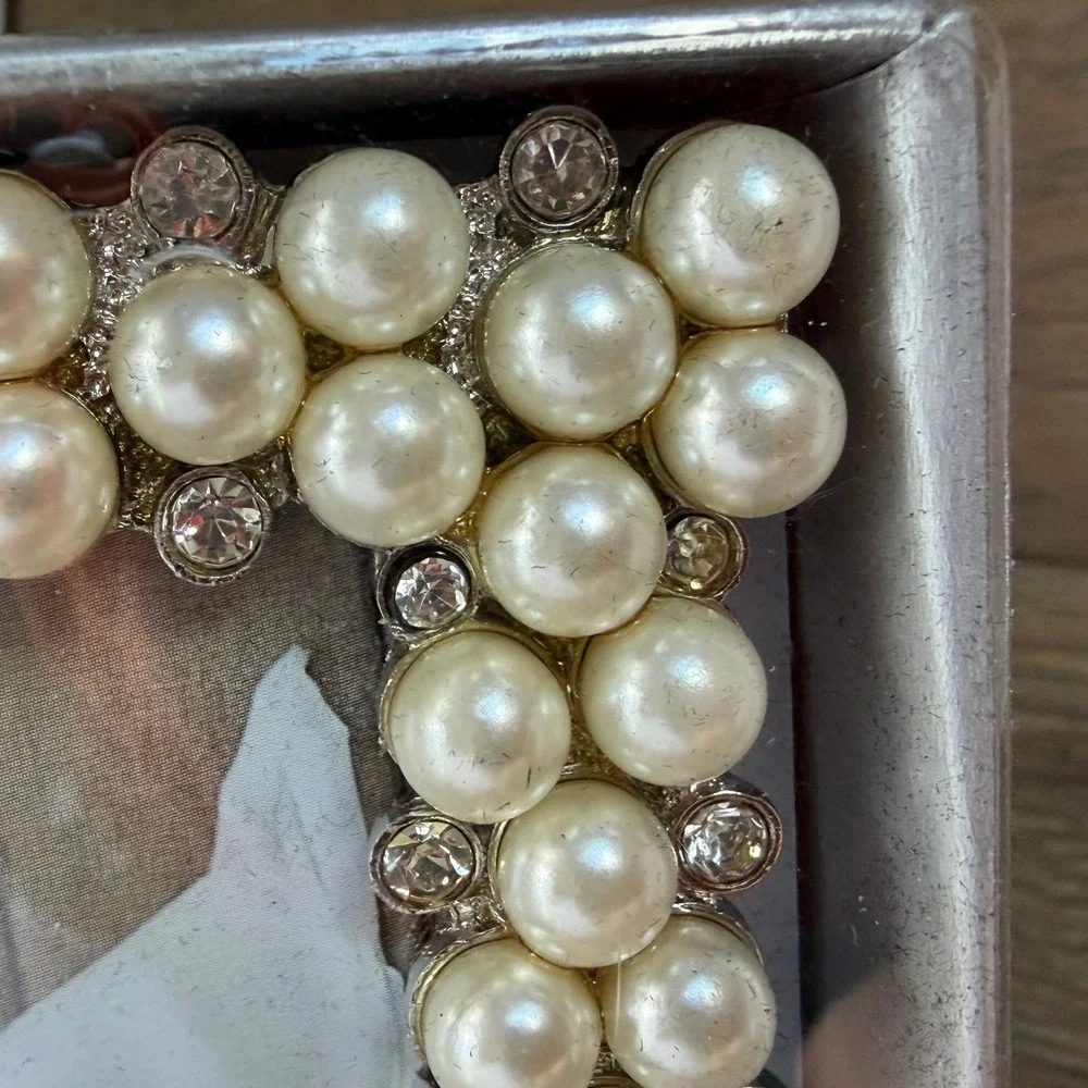 Timeless by Concepts Pearl Rhinestone‎ 5x7 Photo Frame NIB Wedding Bridal Gift